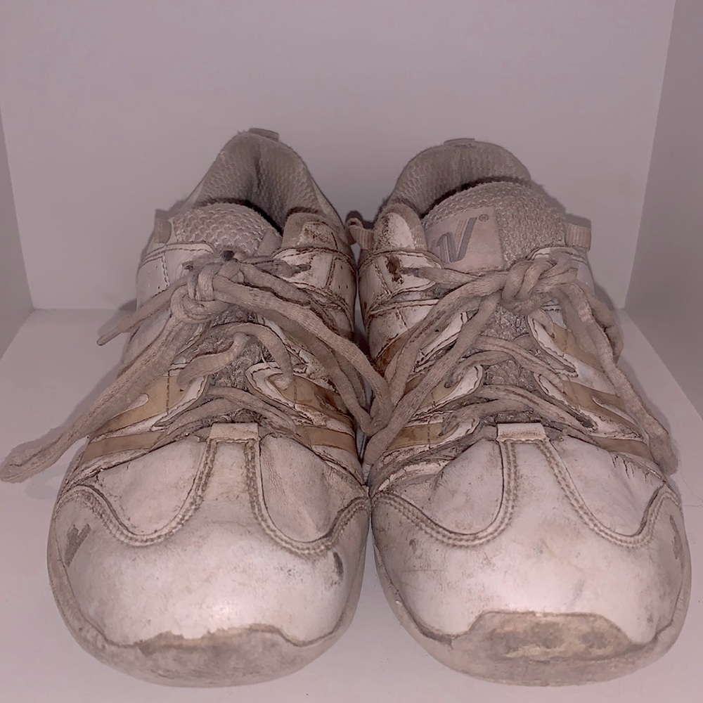 Varsity Tradition Cheer / Tumbling Shoes 6.5